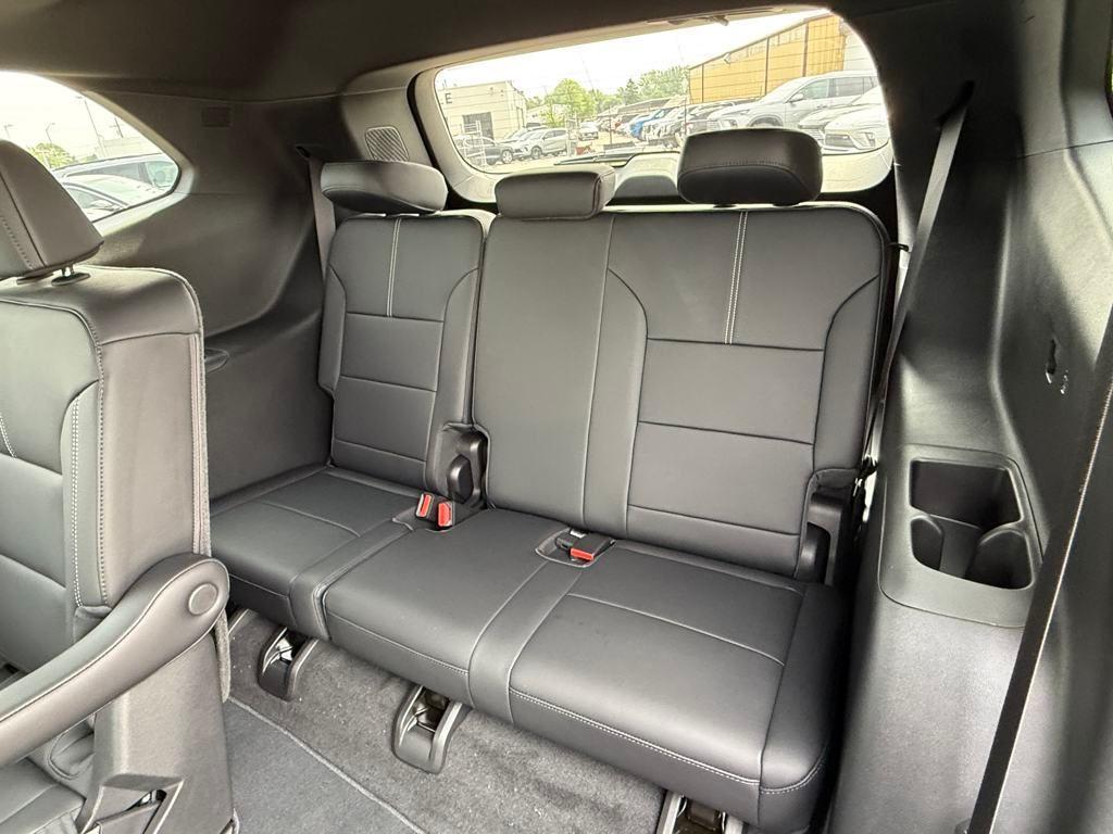 new 2025 GMC Acadia car, priced at $51,847