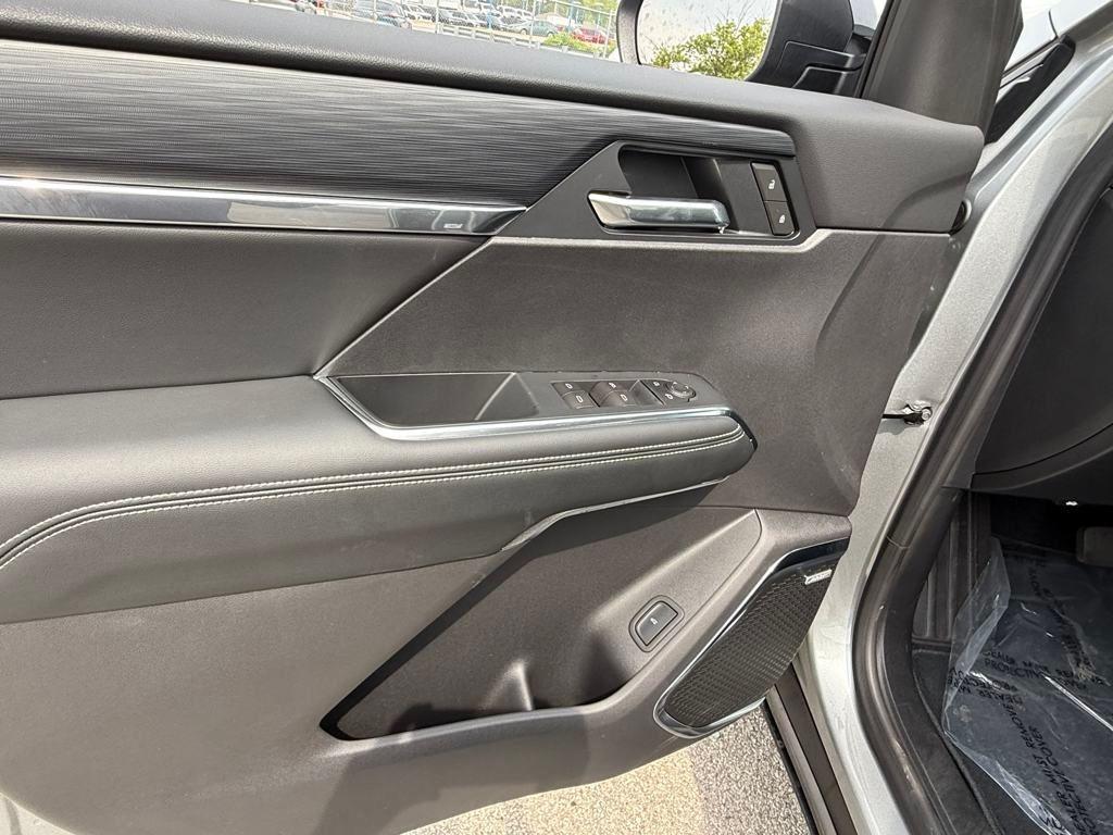 new 2025 GMC Acadia car, priced at $51,847