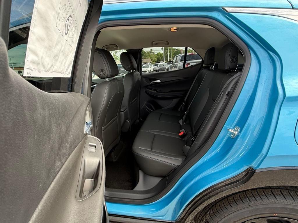 new 2025 Buick Encore GX car, priced at $25,148