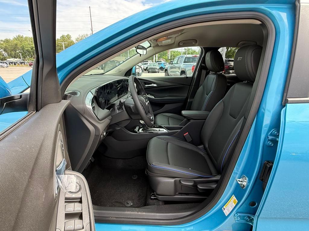 new 2025 Buick Encore GX car, priced at $25,148