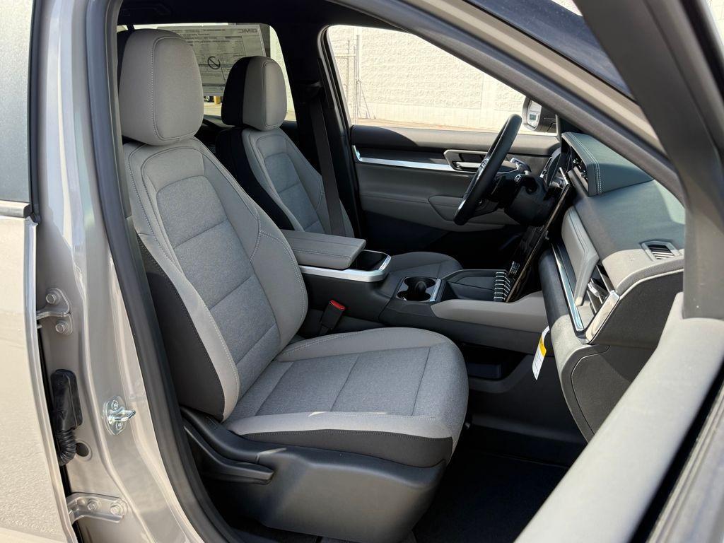 new 2026 GMC Terrain car, priced at $31,407