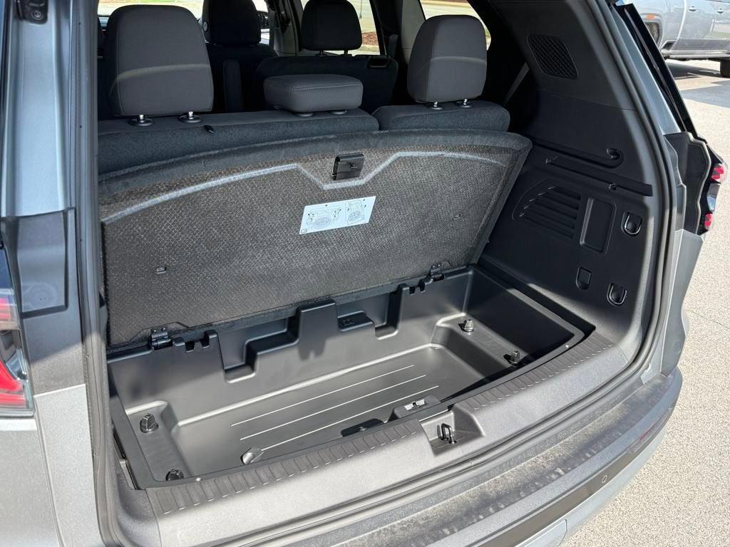 new 2026 GMC Acadia car, priced at $46,585