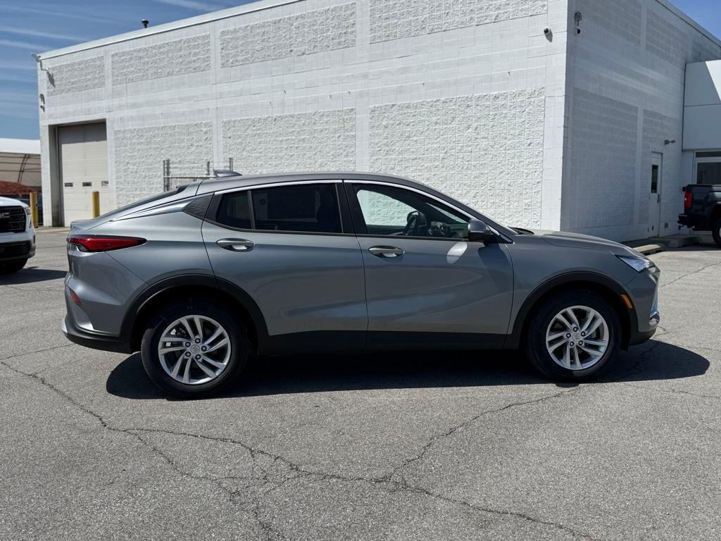 new 2025 Buick Envista car, priced at $26,084