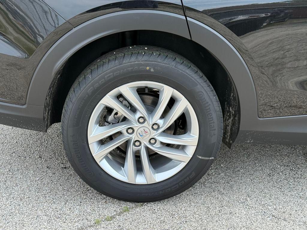 new 2025 Buick Envista car, priced at $25,940
