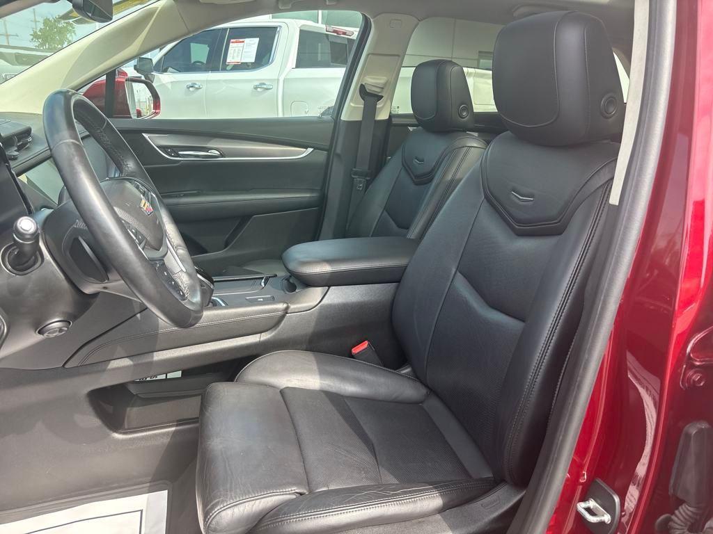 used 2017 Cadillac XT5 car, priced at $18,975