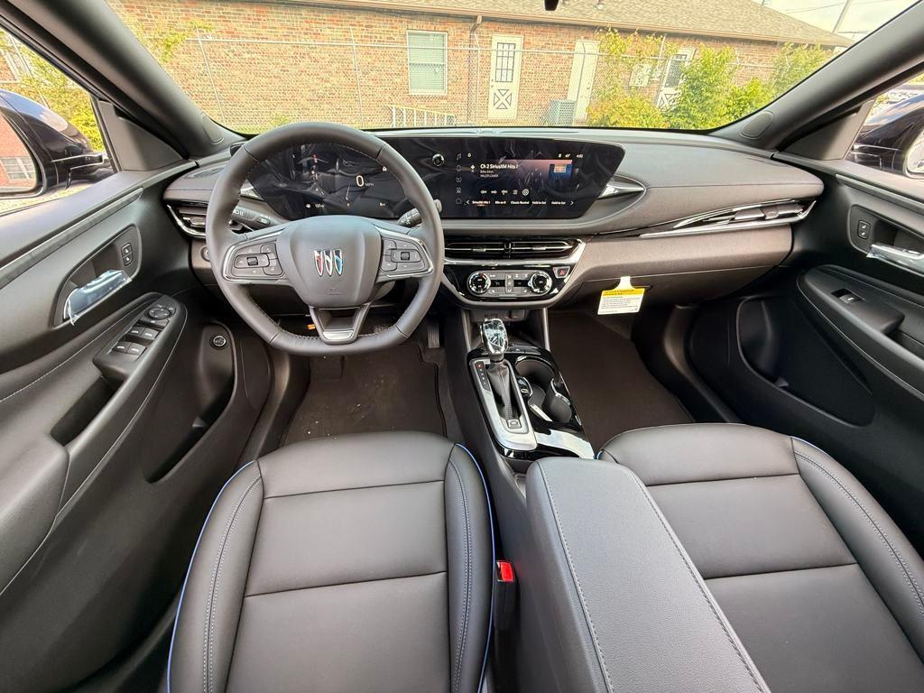 new 2025 Buick Envista car, priced at $28,444