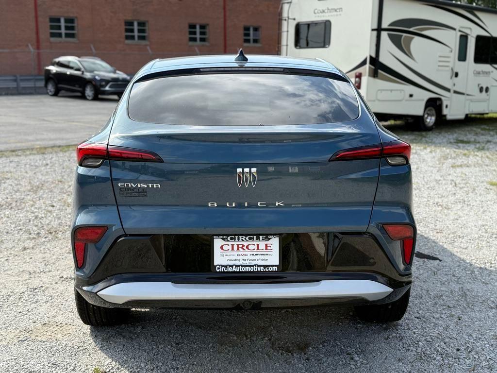 new 2025 Buick Envista car, priced at $28,444