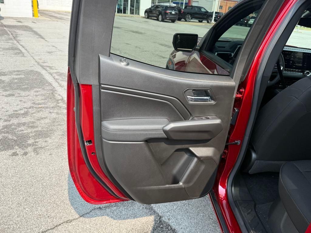 new 2025 GMC Canyon car, priced at $43,819
