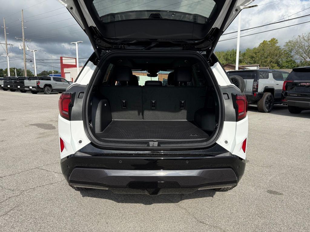 new 2026 GMC Terrain car, priced at $42,066