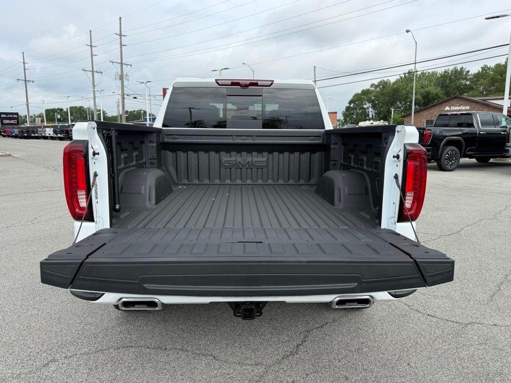 new 2025 GMC Sierra 1500 car, priced at $63,402