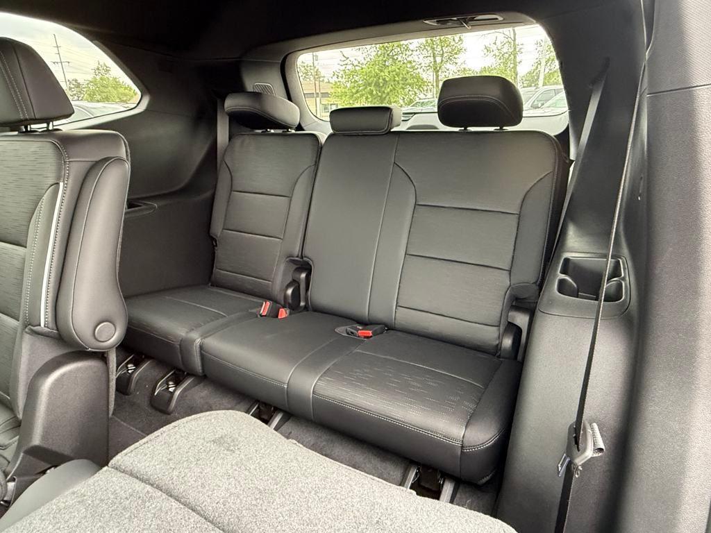 new 2025 Buick Enclave car, priced at $50,258