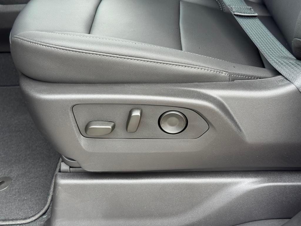 new 2025 GMC Sierra 1500 car, priced at $57,798