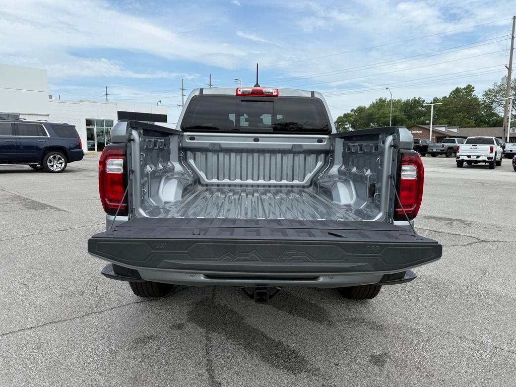 new 2025 GMC Canyon car, priced at $44,091