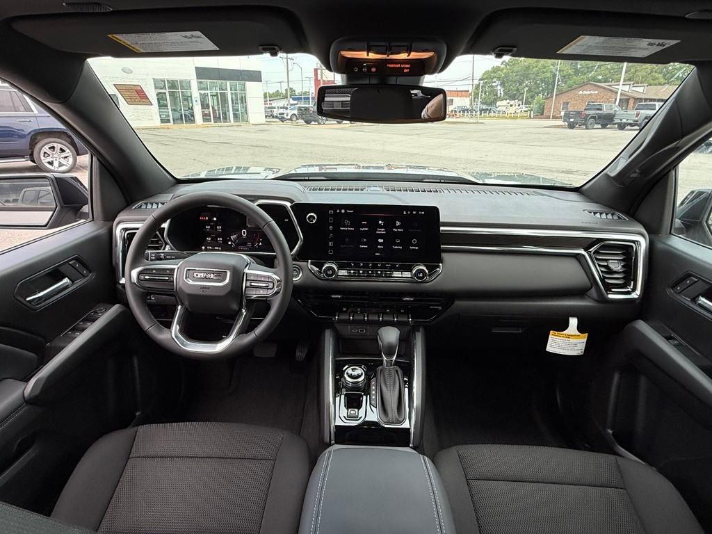 new 2025 GMC Canyon car, priced at $44,091
