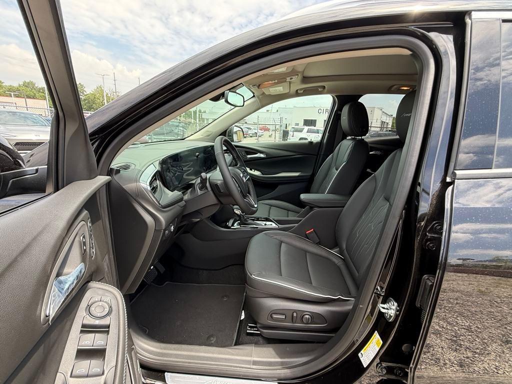 new 2025 Buick Encore GX car, priced at $33,839