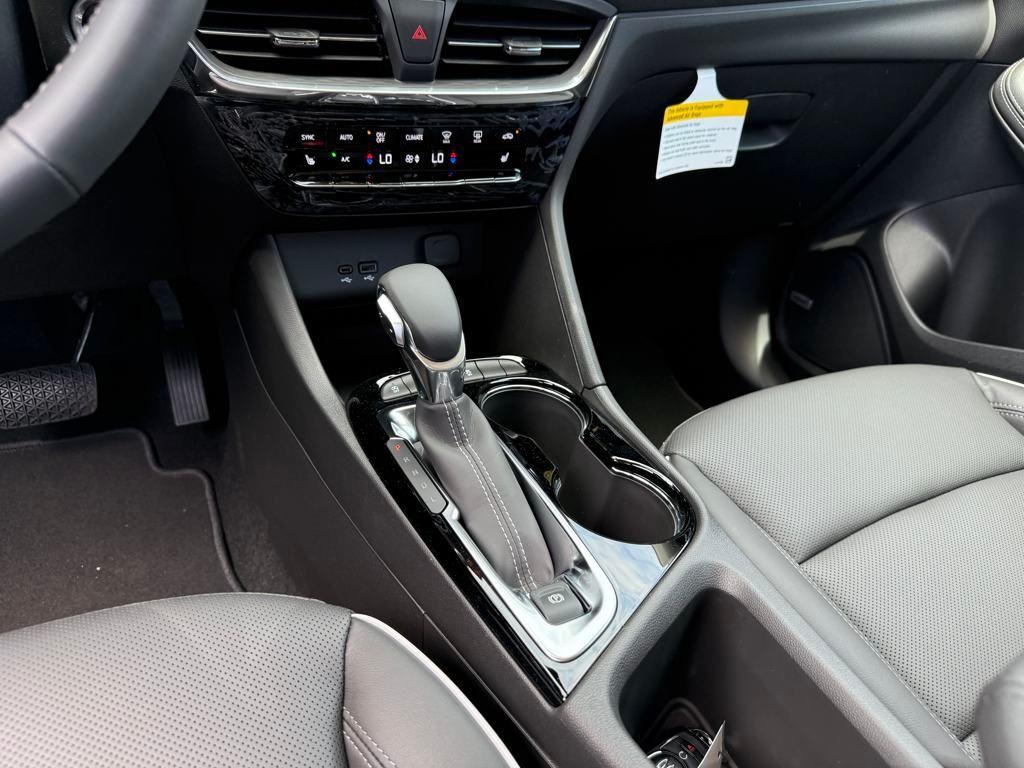 new 2025 Buick Encore GX car, priced at $33,839