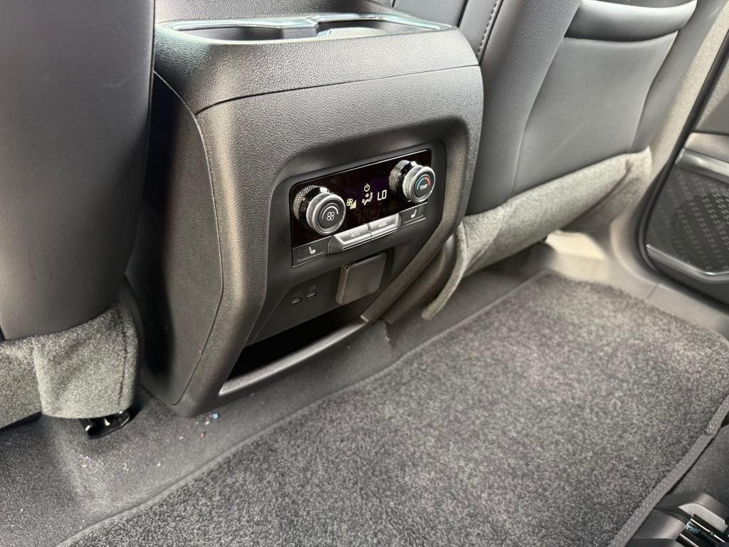 new 2025 Buick Enclave car, priced at $62,269