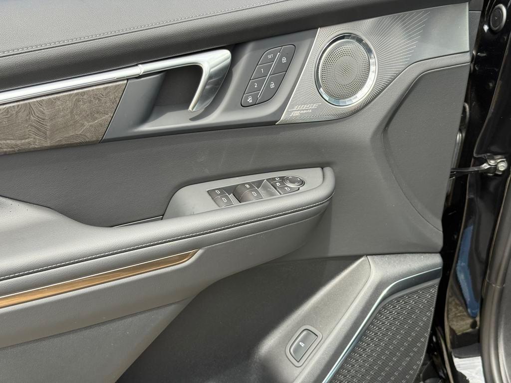 new 2025 Buick Enclave car, priced at $62,269