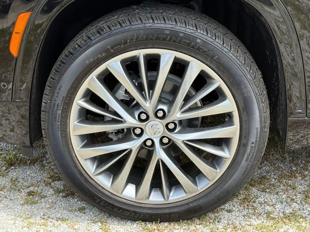 new 2025 Buick Enclave car, priced at $62,269