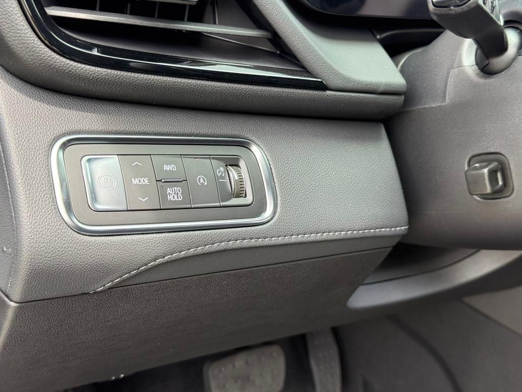new 2025 Buick Enclave car, priced at $62,269