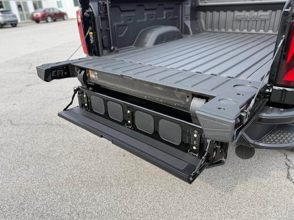 new 2025 GMC Sierra 2500 car, priced at $82,016