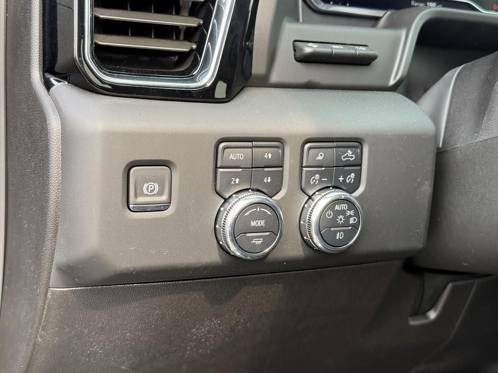 new 2025 GMC Sierra 2500 car, priced at $82,016