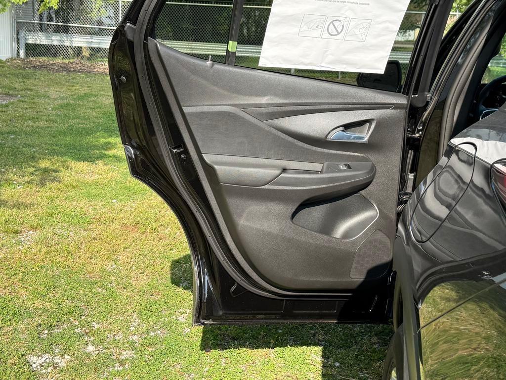 new 2025 Buick Envista car, priced at $26,326
