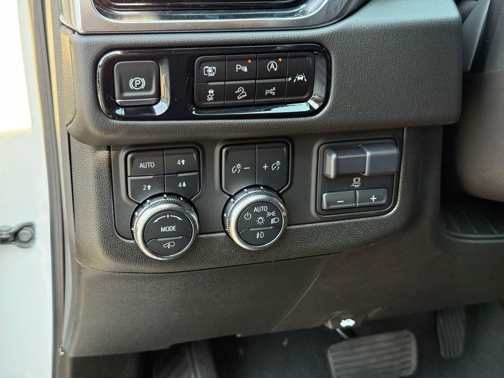 new 2025 GMC Yukon car, priced at $92,809