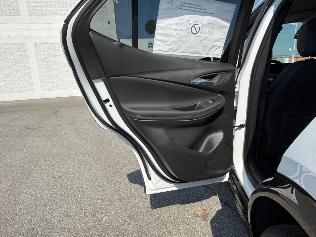 new 2025 Buick Encore GX car, priced at $28,224