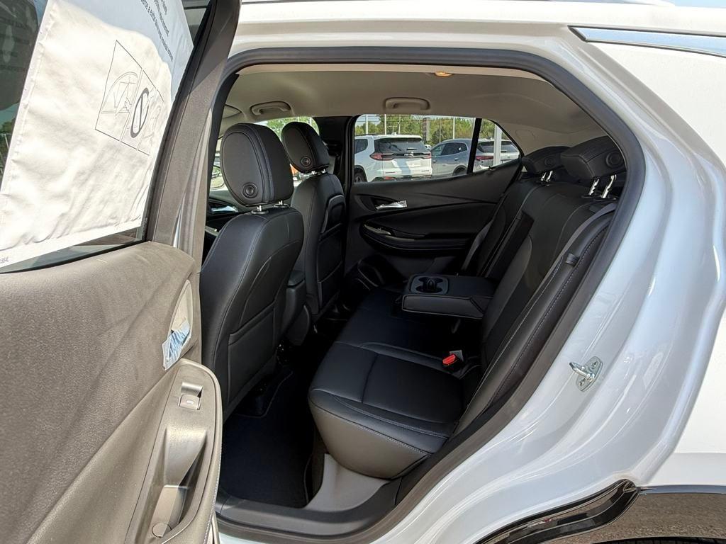 new 2025 Buick Encore GX car, priced at $28,224