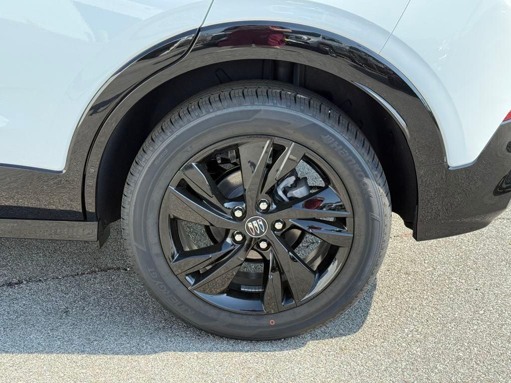new 2025 Buick Encore GX car, priced at $28,224