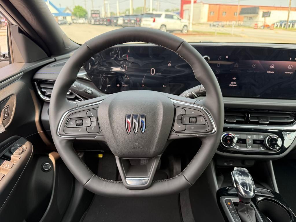 new 2025 Buick Envista car, priced at $27,966