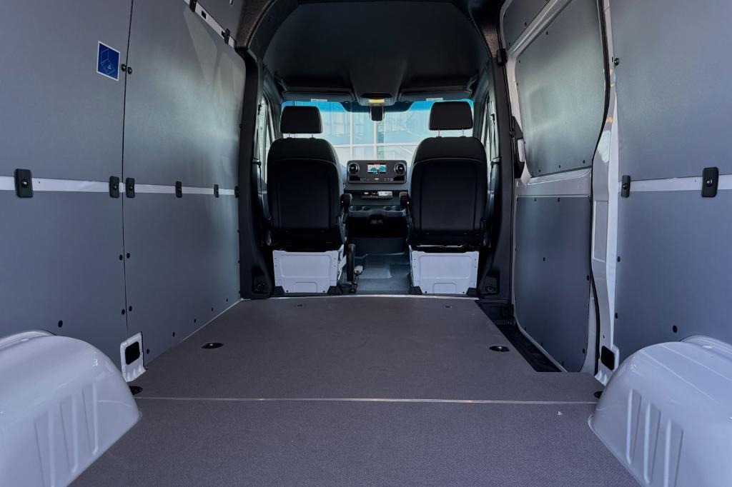 new 2024 Mercedes-Benz Sprinter 2500 car, priced at $62,110