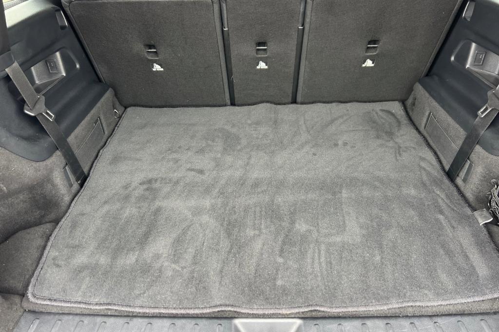 used 2021 Mercedes-Benz GLB 250 car, priced at $22,991