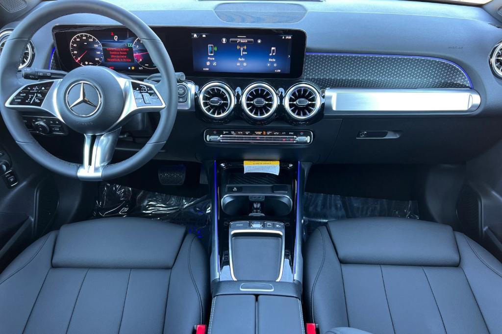 new 2025 Mercedes-Benz GLB 250 car, priced at $49,595
