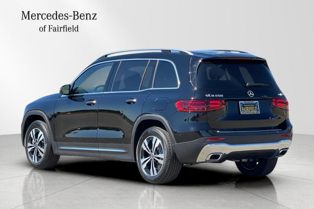 new 2025 Mercedes-Benz GLB 250 car, priced at $49,595