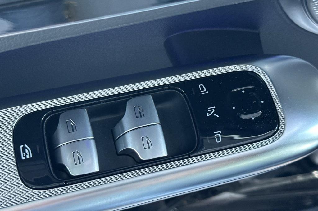 new 2026 Mercedes-Benz GLC 300 car, priced at $58,885