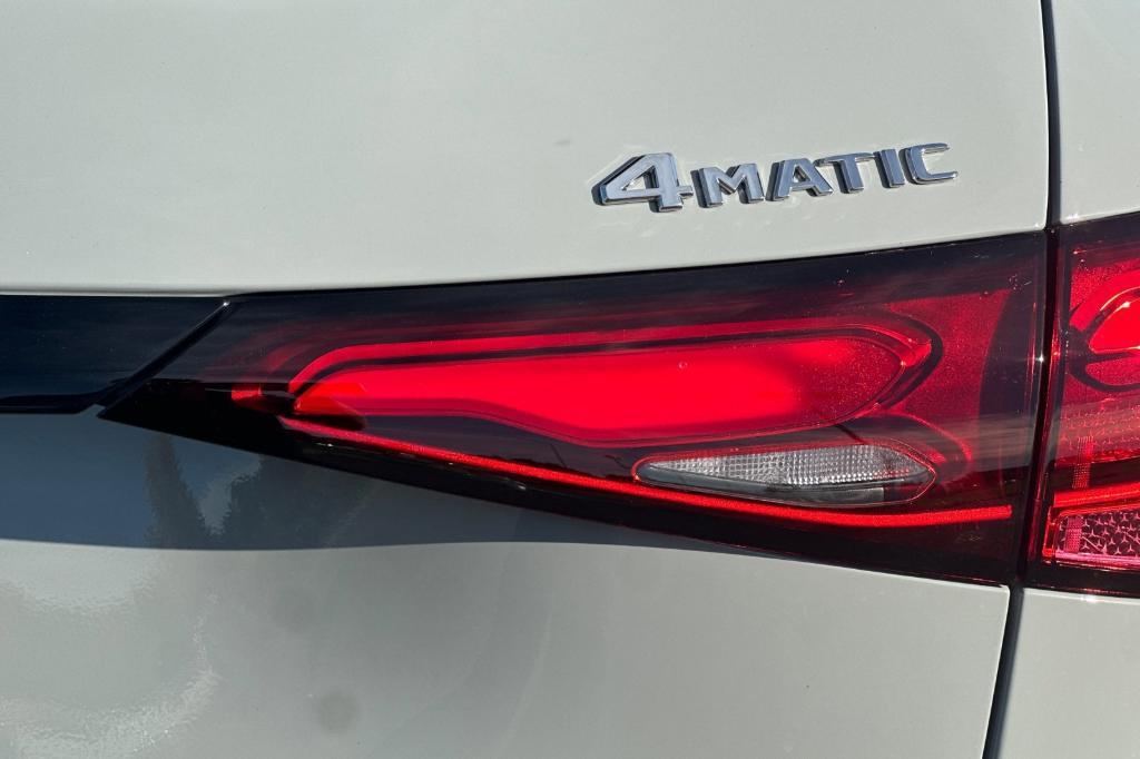 new 2026 Mercedes-Benz GLC 300 car, priced at $58,885