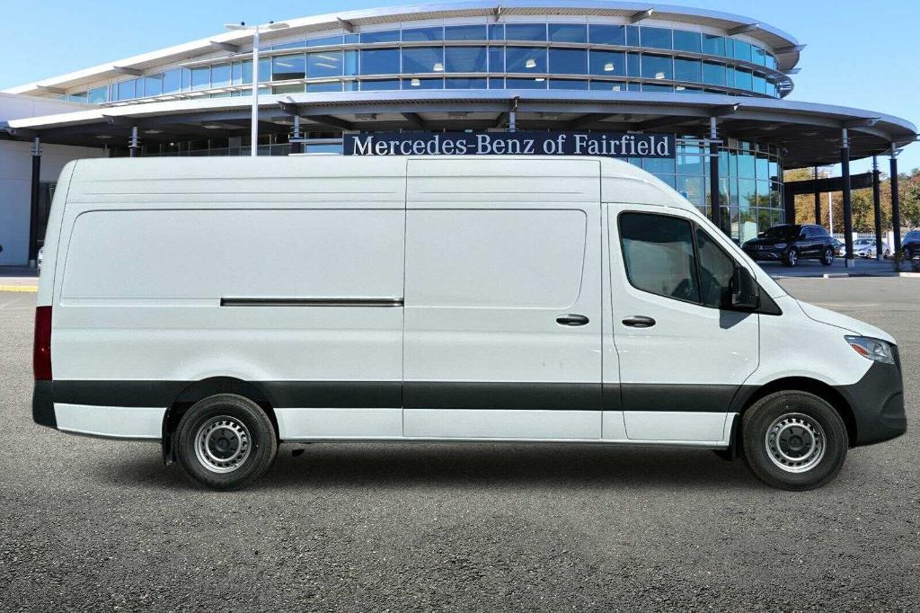 new 2025 Mercedes-Benz Sprinter 2500 car