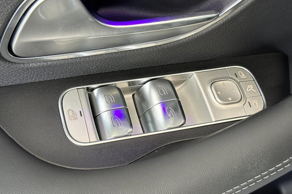 new 2025 Mercedes-Benz AMG GLE 53 car, priced at $91,010