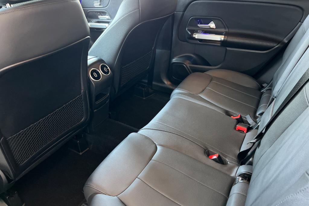 used 2025 Mercedes-Benz GLB 250 car, priced at $38,987