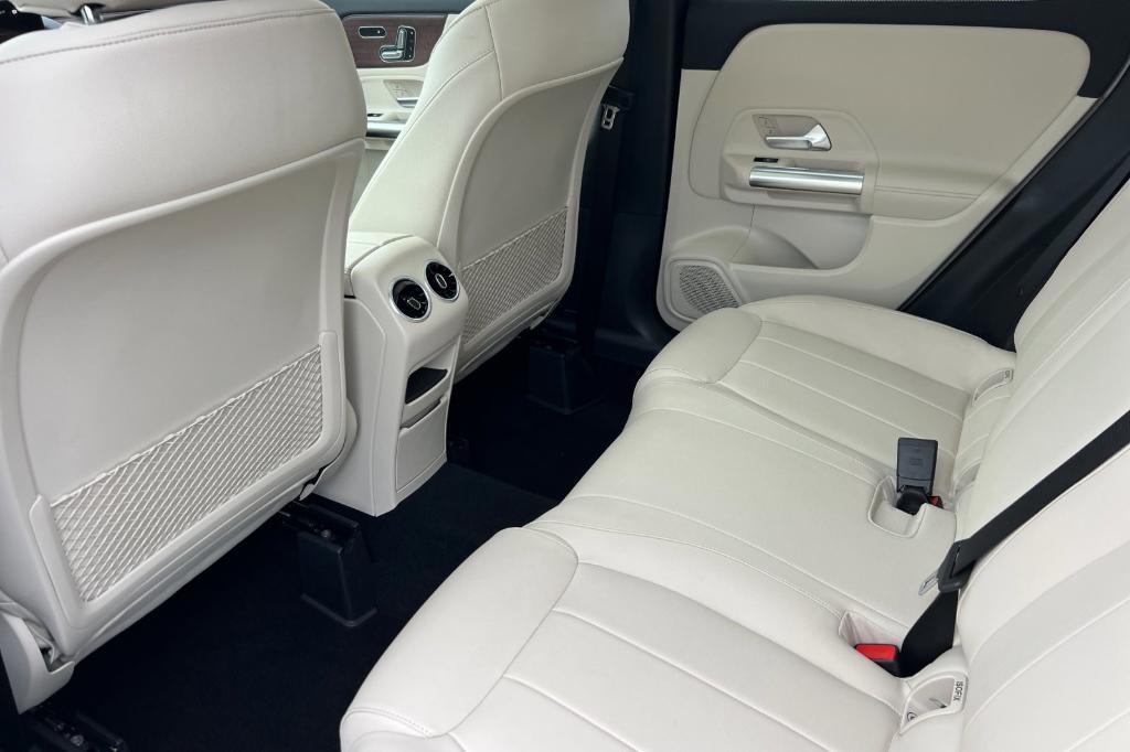 used 2023 Mercedes-Benz GLA 250 car, priced at $30,500