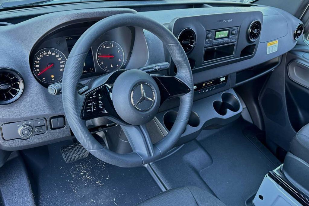 new 2025 Mercedes-Benz Sprinter 2500 car