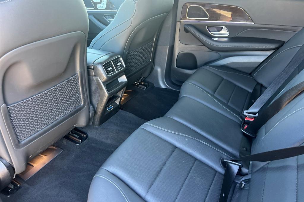 used 2025 Mercedes-Benz GLE 350 car, priced at $54,991