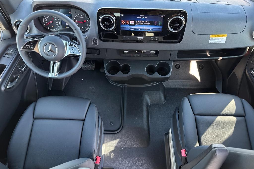 new 2025 Mercedes-Benz Sprinter 2500 car, priced at $79,066
