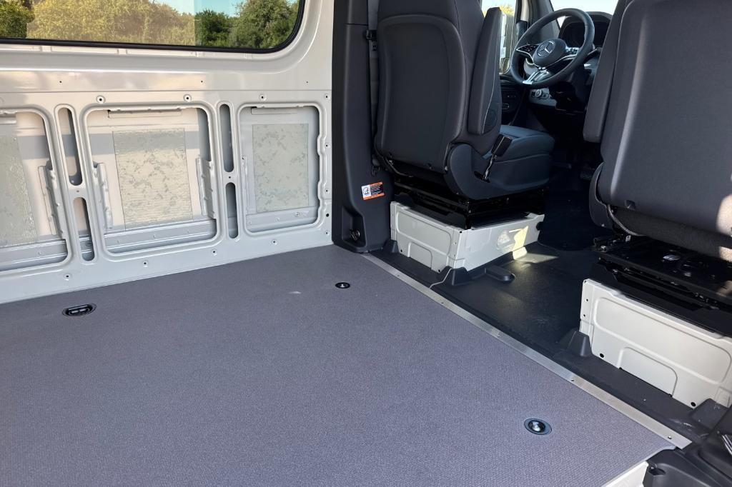 new 2025 Mercedes-Benz Sprinter 2500 car, priced at $79,066