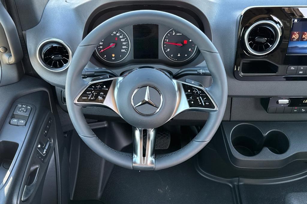 new 2025 Mercedes-Benz Sprinter 2500 car, priced at $79,066