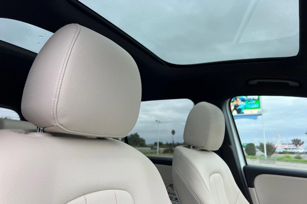 used 2025 Mercedes-Benz GLB 250 car, priced at $37,991