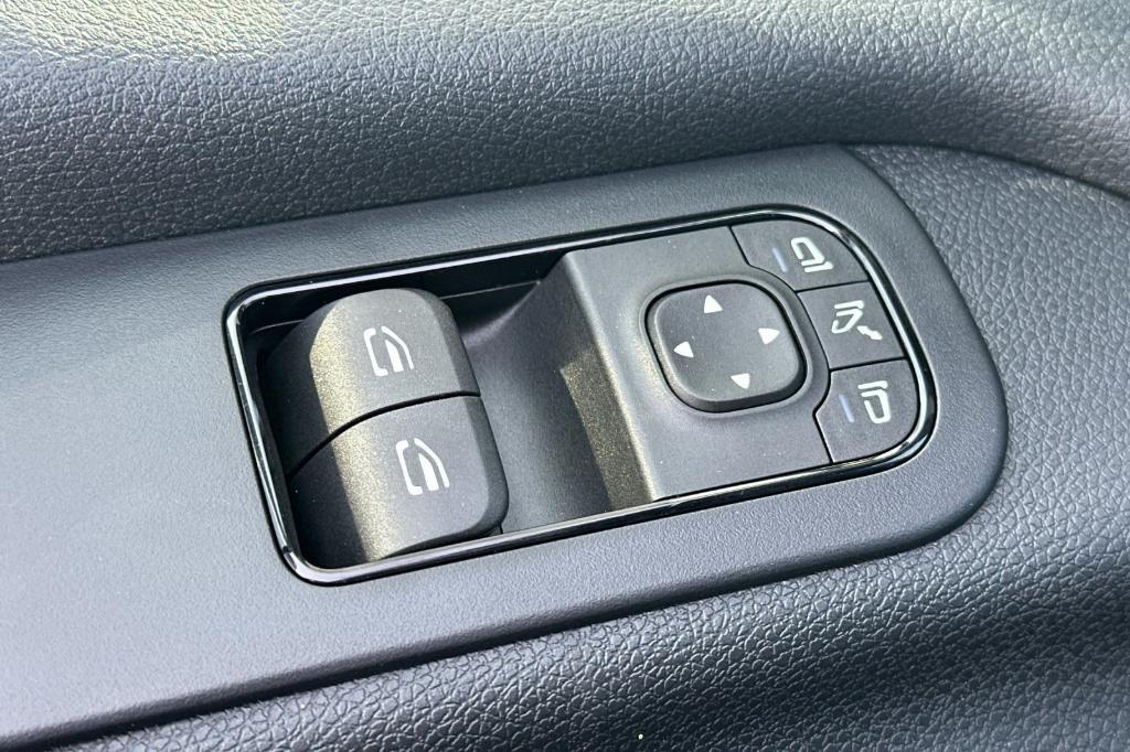 new 2025 Mercedes-Benz Sprinter 2500 car, priced at $81,694