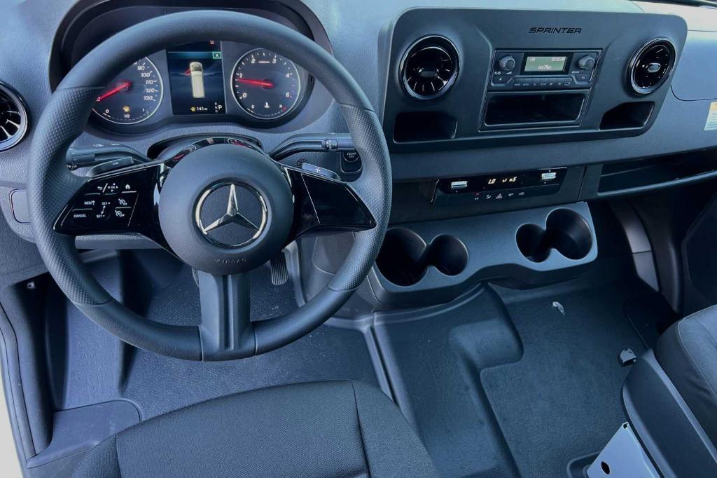 new 2025 Mercedes-Benz Sprinter 2500 car